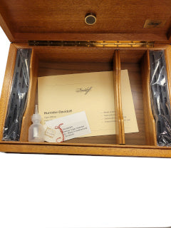 Davidoff Desktop Humidor Ashwood