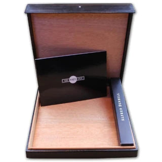 DUNHILL WHITE SPOT TRAVEL HUMIDOR