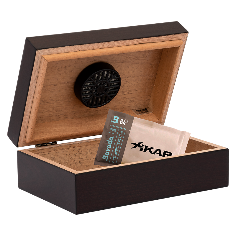 Traveler  Desktop Humidor