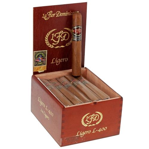 La Flor Dominicana Ligero